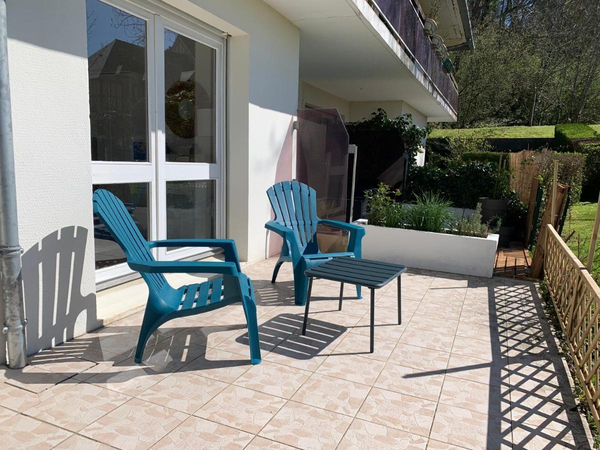 Trouville, Appartement Renove Avec Grande Terrasse Au Calme Екстериор снимка